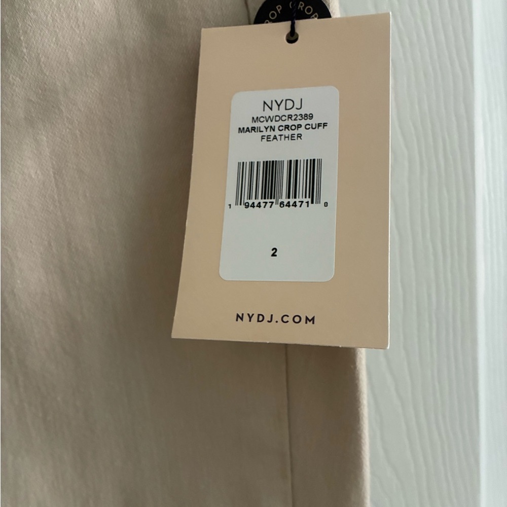 NYDJ Marilyn Crop Cuff Jeans NWT - Picture 10 of 12